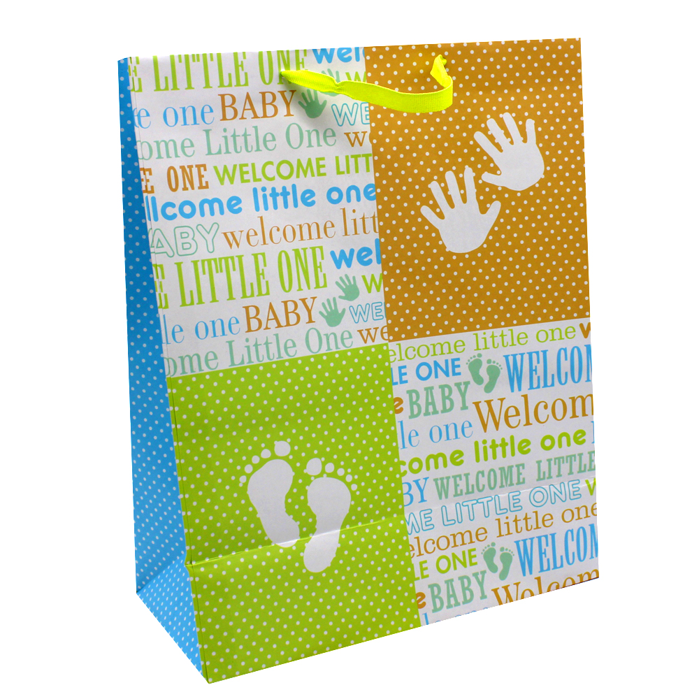 GIFT BAG SMALL ASST DESIGN 24 CT