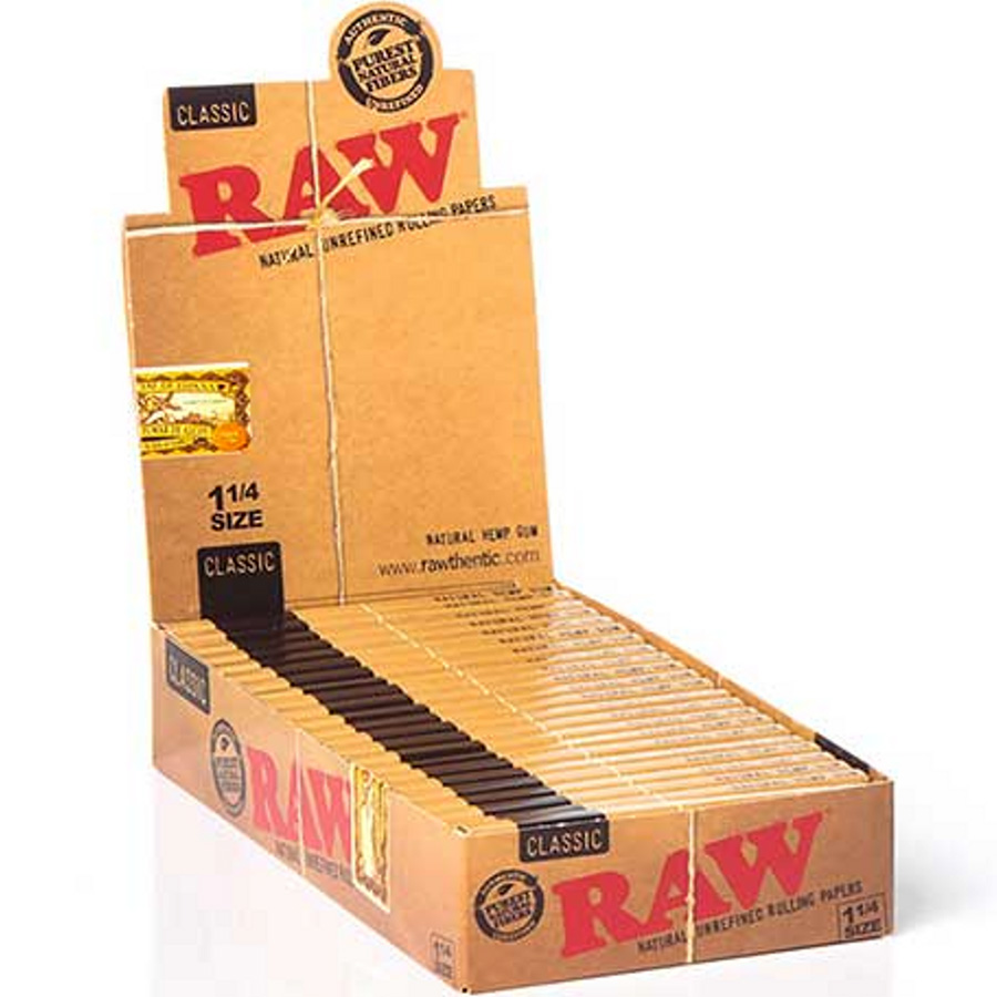 RAW ROLLING PAPER 24 CT 1 1/4 CLASSIC